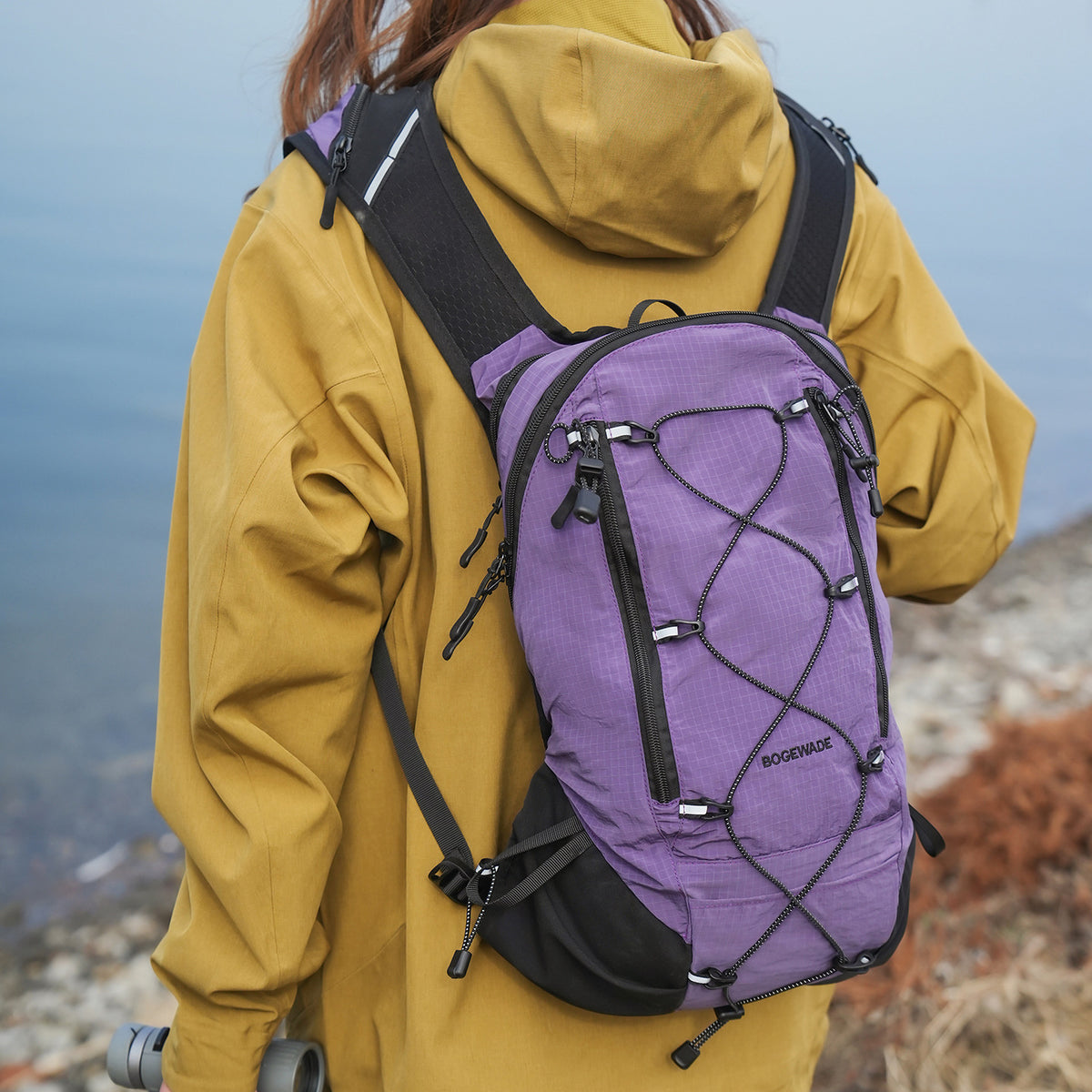 2026 New Outdoor 20L Hiking Backpack for Men and Women, Lightweight Trail Running Cycling Vest Bag