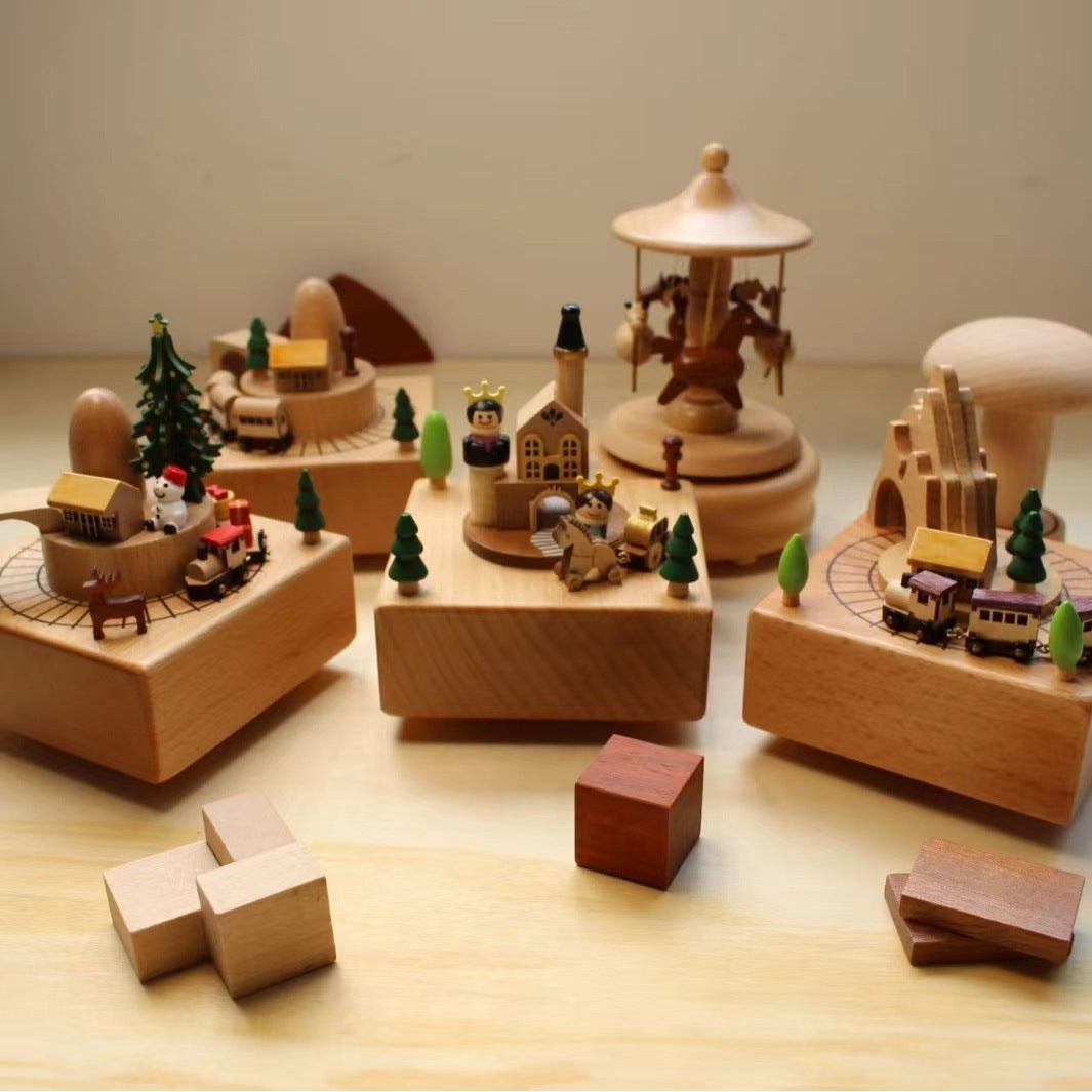 Wooden Music Box with Clockwork Mechanism, Rotating Train or Castle Design, Ideal for Girls' Birthdays and Valentine's Day
