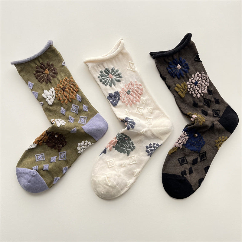 Japanese Sweet Geometric Floral Embossed Mid-Calf Cotton Socks for Autumn/Winter