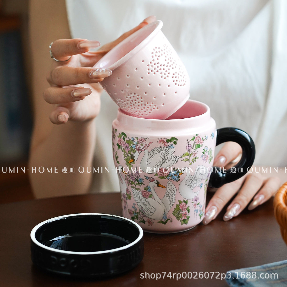 Creative Ceramic Swan Mug with Lid and Infuser, Gift Box Option, for Tea, Coffee, Milk
