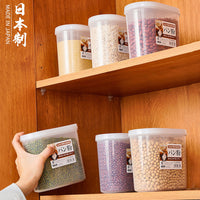 Japanese Imported Flour Storage Container with Rotating Lid, 1.5L Kitchen Plastic Airtight Food Preservation Box