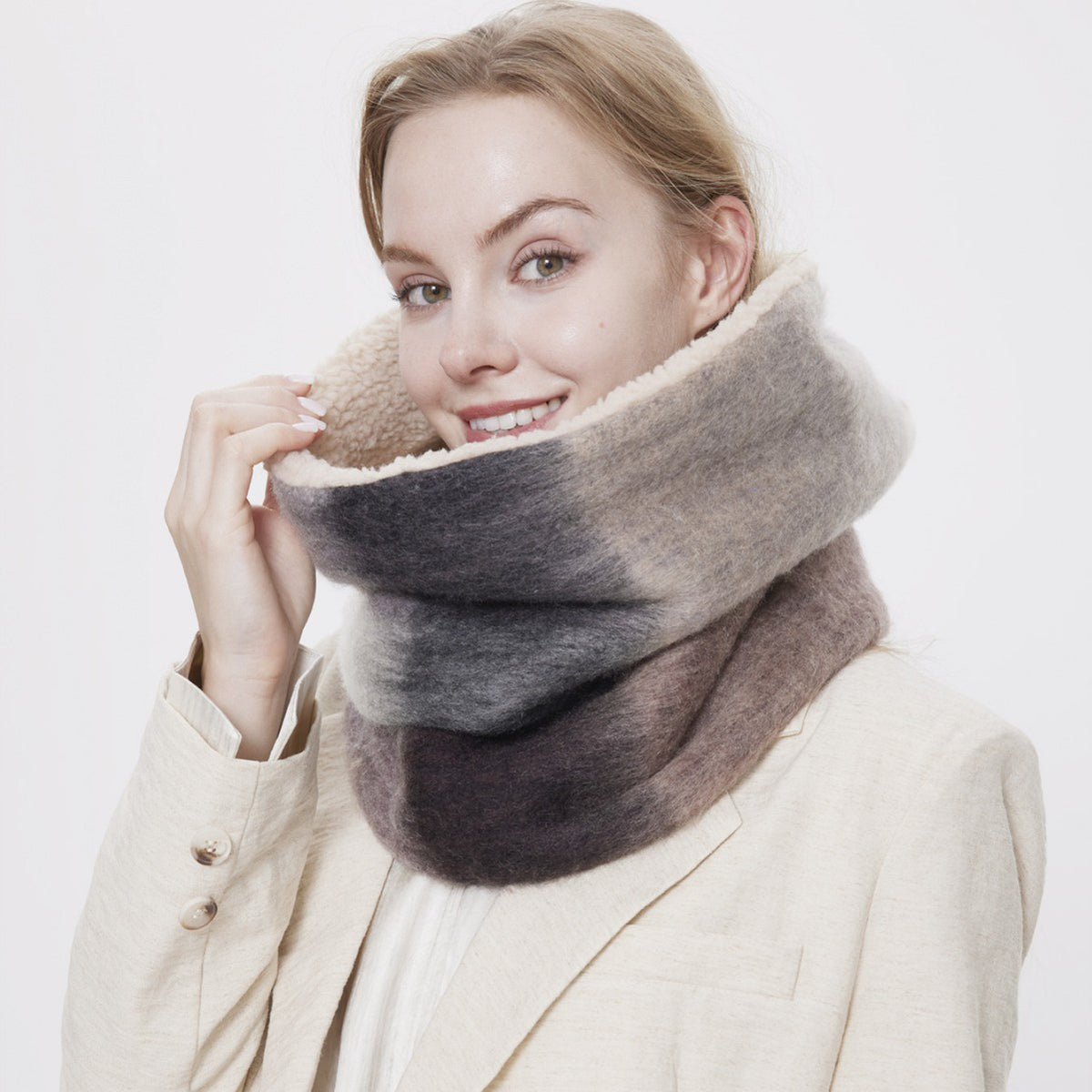 Winter Warm Fleece Lined Plaid Neck Warmer for Cycling and Outdoor Activities