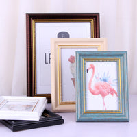 American Retro Acrylic Photo Frame with Hollow Design for Tabletop Display