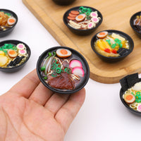 Miniature Japanese Ramen Bowl Keychain - Realistic Food Replica Charm for Bags