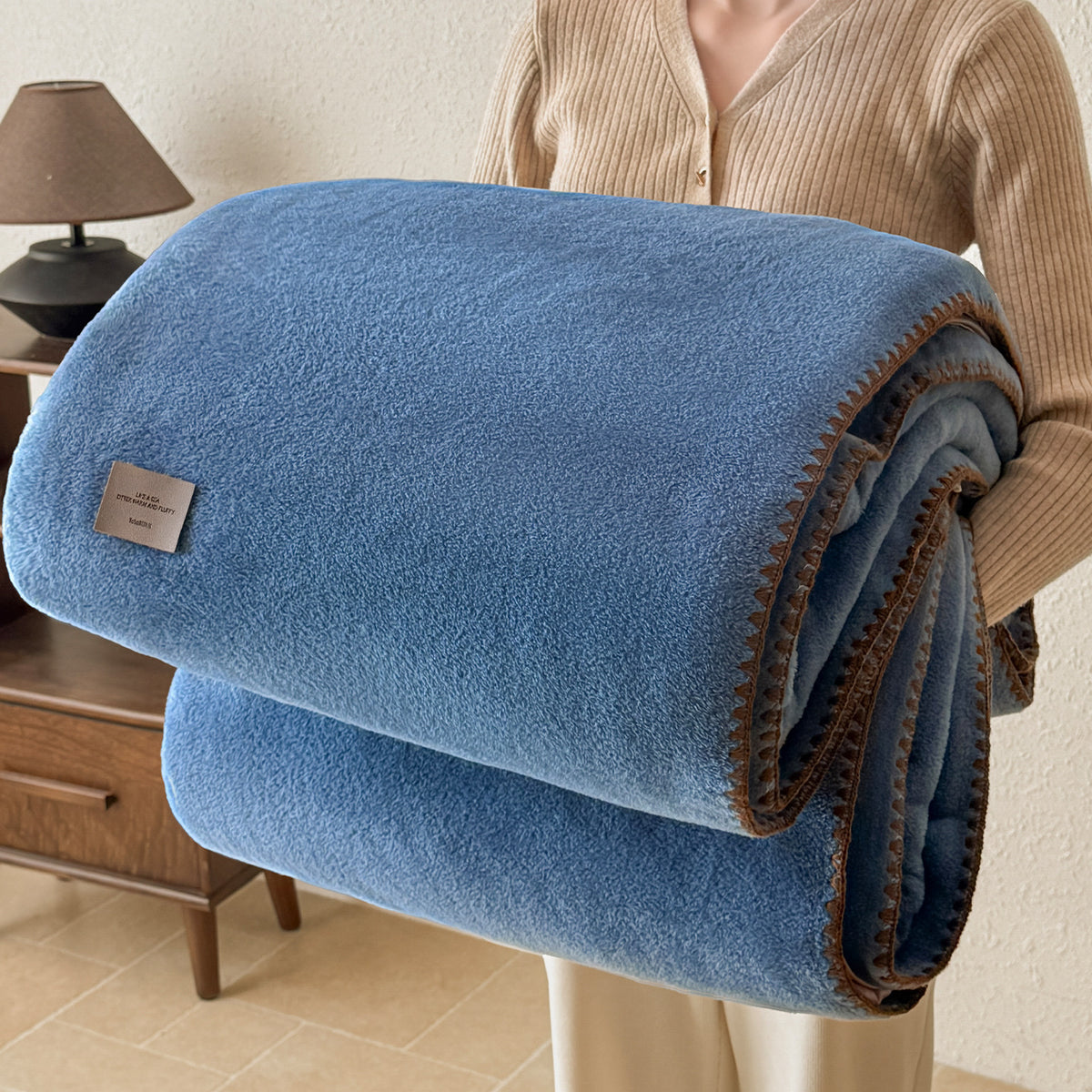 Alpaca Fleece Blanket Thickened Winter Office Nap Coral Fleece Sofa Shawl Bed Blanket