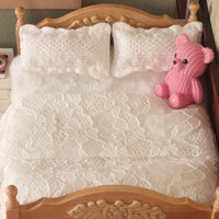 1/12 Dollhouse Lace Bedding Set for OB11 Dolls - Miniature Quilt, Sheet, and Pillows