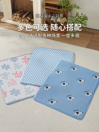 Pet Cooling Mat for Dogs and Cats, Summer Ice Silk Sleeping Pad