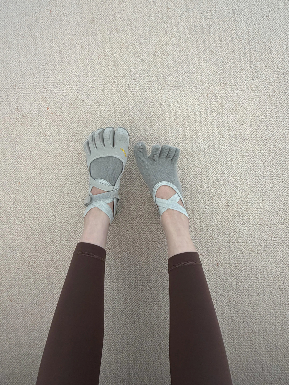Women's Non-Slip Yoga Pilates Socks with Toeless Design for Enhanced Grip