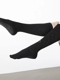 Non-Slip Toeless Yoga Pilates Socks for Women, Knee-High Grip Socks for Barre Dance Fitness