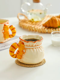 Cute Cat Ceramic Mug for Coffee, Milk, and Water - High Aesthetic Value Couple's Drinkware
