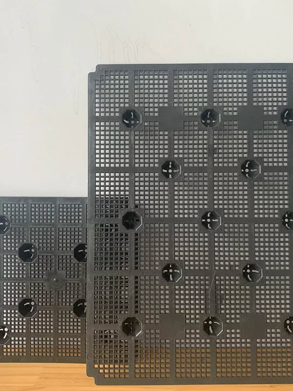 Planter Box Drainage Grid Mat for Root Rot Prevention - Breathable and Trimmable Plastic Water Barrier