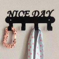 Decorative Metal Wall-Mounted Key Holder with Hooks for Home Entryway Organization