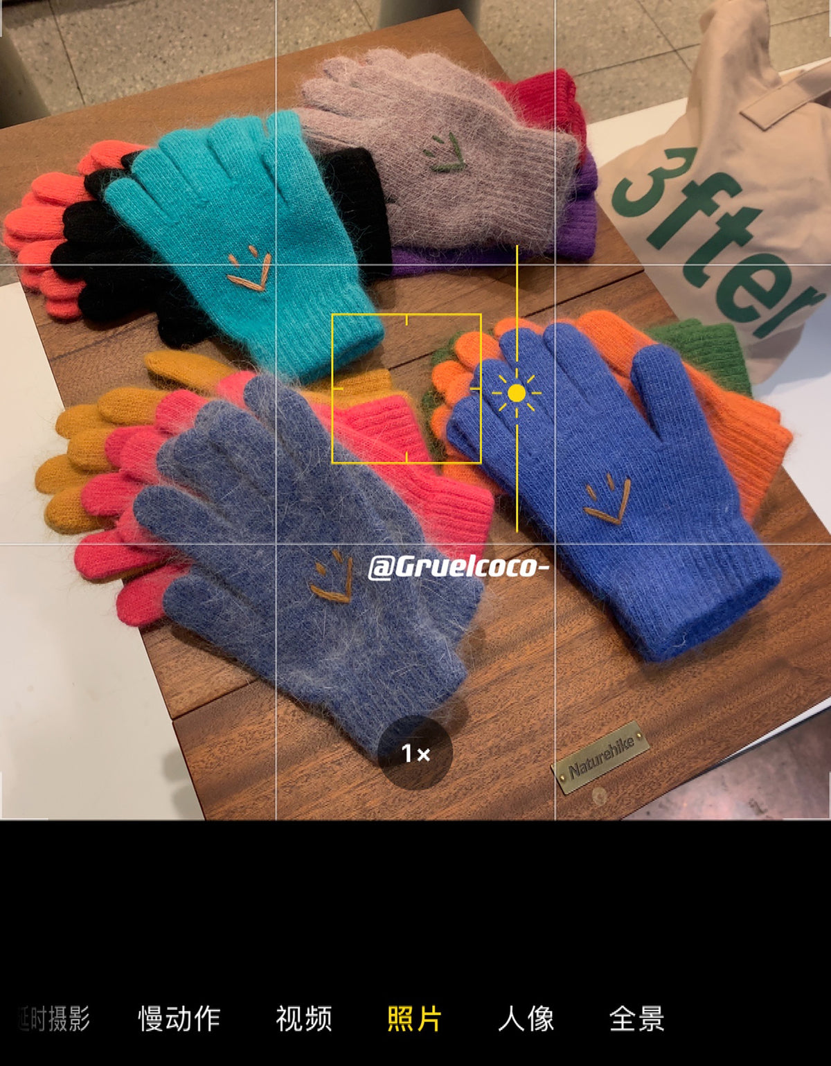 Embroidered Smiley Face Rabbit Hair Gloves for Women, Thickened Warm Winter Cycling Windproof