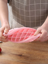 Ice Cube Tray with Lid and Storage Bin for Homemade Beverages and Food Storage, Stackable Ice Cube Mold
