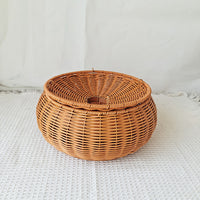 Handwoven Rattan Pumpkin-Shaped Storage Basket with Lid for Kitchen and Home Organization