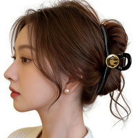 Cute Smiley Face Hair Claw Clip for Women, Large Back Head Hair Styling Shark Clip, Ins Style Trendy Hair Accessories