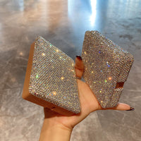 Diamond-Embellished Portable Makeup Brush Set