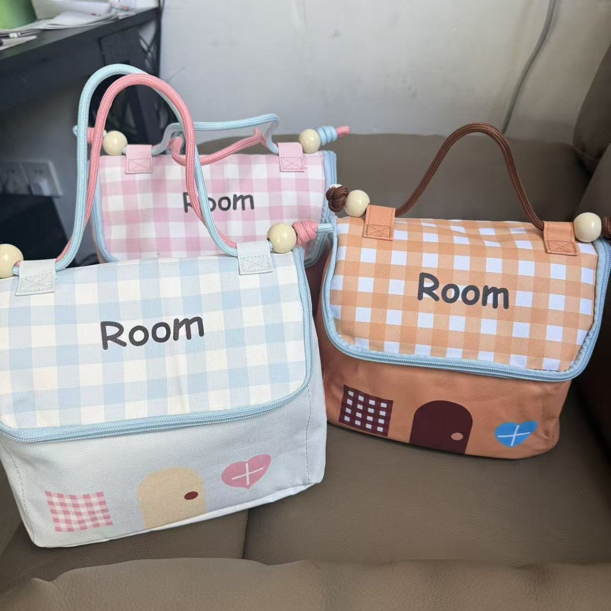 Cute House Design Cosmetic Bag Portable Travel Toiletry Pouch Large Capacity Organizer for Women