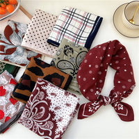 Cotton Linen Square Scarf for Women, Fashionable Cashew Floral Print Neck Scarf and Shawl
