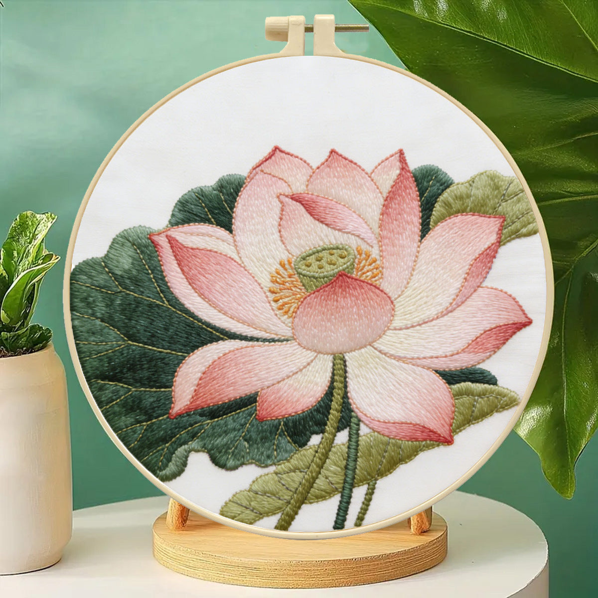 Elegant Lotus Embroidery Kit for Beginners - DIY Decorative Art