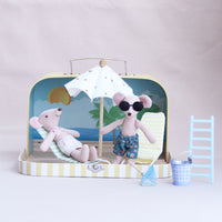 Miniature Suitcase Beach Mouse Doll Set with Furniture for Kids