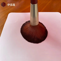 ECL Soft Powder Brush with Wooden Handle for Makeup Application