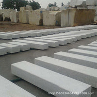 Granite Kerbstone for Road Edging and Municipal Engineering, Sesame Grey/White Flamed Finish