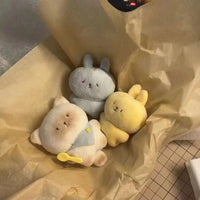 Squeaky Eating Cat Plush Keychain Pendant for Bags and Gifts
