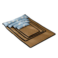 Pet Cooling Mat for Dogs and Cats, Summer Breathable Ice Silk Pad, Universal for All Seasons, Small to Medium Pets