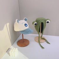 Wooden Hat Stand Display Holder for Retail Store or Home Use