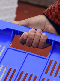 Thickened Plastic Storage Basket Rectangular Hollow Vegetable Fruit Crate for Clothing Factory