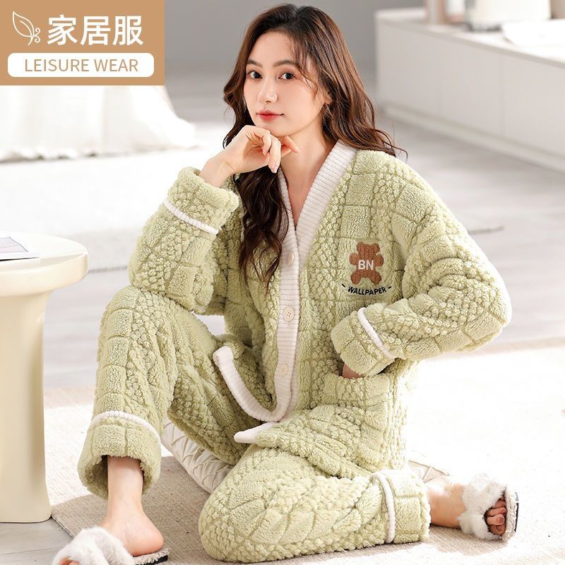 Women's Coral Fleece Pajama Set Thickened Flannel Warm Loungewear for Winter