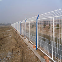 Welded Wire Mesh Fence Panel for Highway, Orchard, and Farm Enclosures