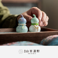 Jingdezhen Glazed Gourd Rotating Ceramic Ornament for Tea Ceremony
