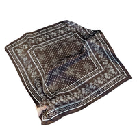 2026 Spring Fashion Versatile Square Silk Scarf 70cm Decorative Neck Scarf Sun Protection Travel Shawl for Women