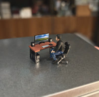 1/64 Scale Miniature Gaming Desk Model Set