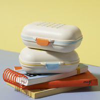 Portable Travel Soap Dish with Lid and Drain for Bathroom and Dorms