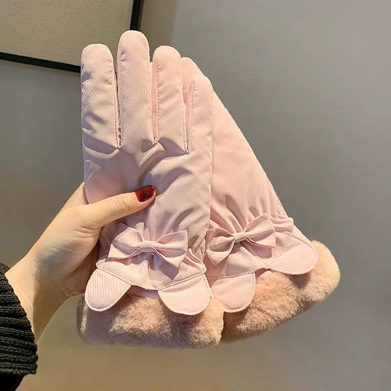 Women's Waterproof Thermal Ski Gloves with Touchscreen and Anti-Slip Grip