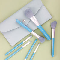 7-Piece Soft Bristle Makeup Brush Set with Eyeshadow, Blush, and Powder Brushes