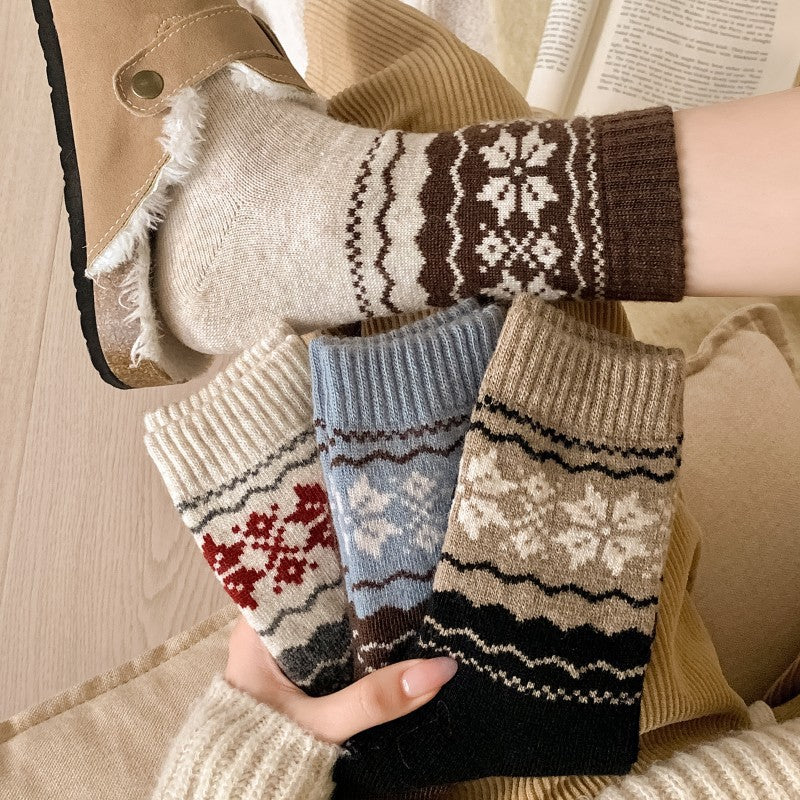 Women's Mid-Calf Thermal Wool Socks with Fair Isle Snowflake Pattern for Winter