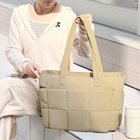 Quilted Large Capacity Portable Cosmetic Bag Travel Storage Handbag