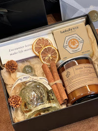 Aromatherapy Candle Gift Box for Best Friend, Girlfriend, Graduation, Sleep Aid