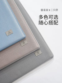 Pet Cooling Mat for Dogs and Cats, Summer Ice Silk Sleeping Pad