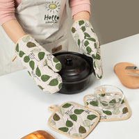 Double-Sided Quilted Oven Mitts and Pot Holders Set for Baking and Cooking, Heat Resistant