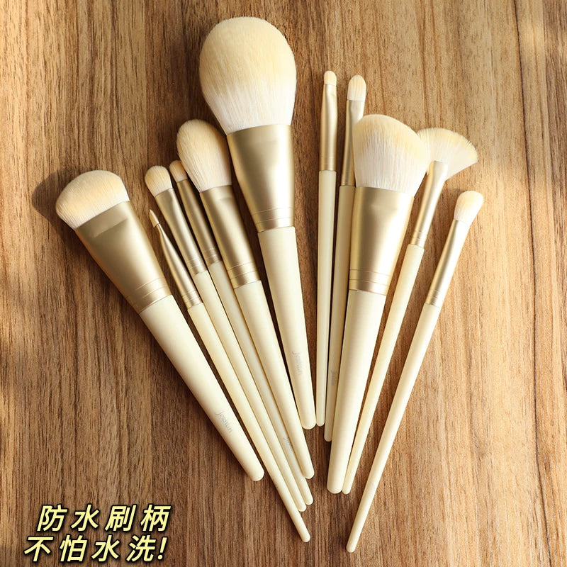 Jieshilin 11-Piece Makeup Brush Set for Beginners - Powder, Highlight, Blush, Eyeshadow, Concealer