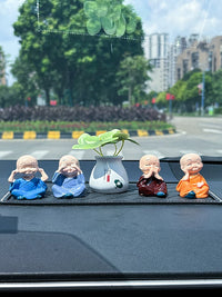 Solar Powered Monk Car Ornament Nodding Dashboard Decoration