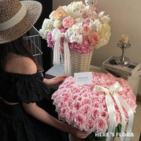 Handwoven Rattan-Style Flower Basket for DIY Bouquets and Floral Arrangements