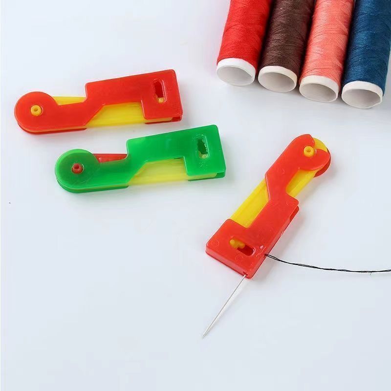 Automatic Needle Threader for Sewing Machines and Hand Sewing - Portable Mini Quick Threading Tool for Elderly