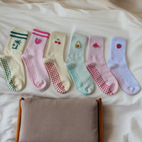 Women's Non-Slip Yoga Pilates Barre Socks Mid-Calf Cotton Grip Socks for Fitness Dance