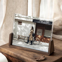 U-Shaped Solid Wood Photo Frame with Acrylic Panel for Desktop Display